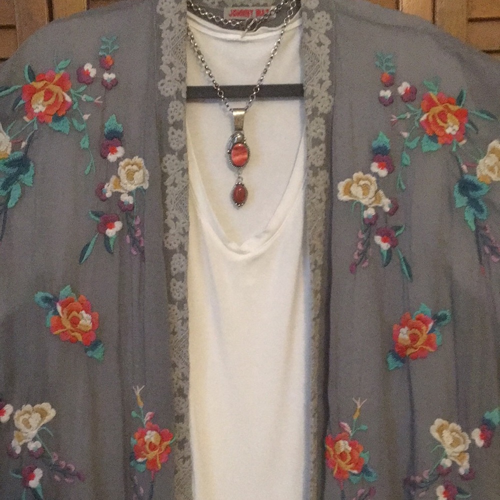 Johnny Was kimono with exquisite trim & embroidery